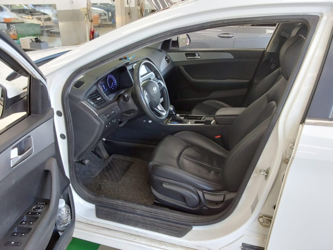 HYUNDAI LF SONATA NEW RISE LPi TAXI STYLE 2021 - zdjęcie 10