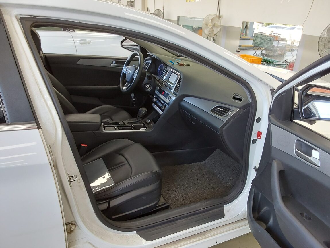 HYUNDAI LF SONATA NEW RISE LPi TAXI STYLE 2021 - zdjęcie 14