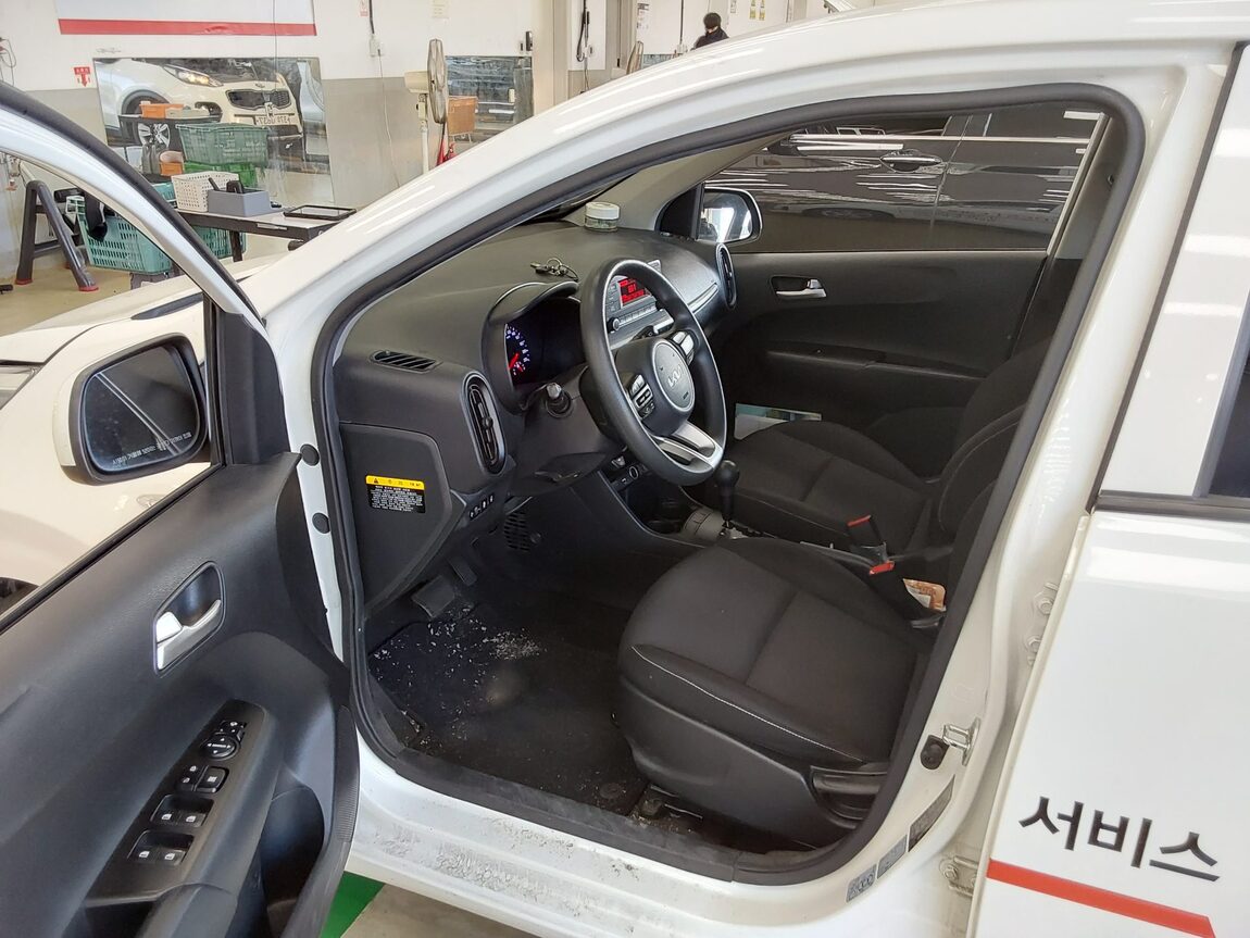 KIA MORNING URBAN 1.0 GASOLINE STANDARD 2023 - zdjęcie 10