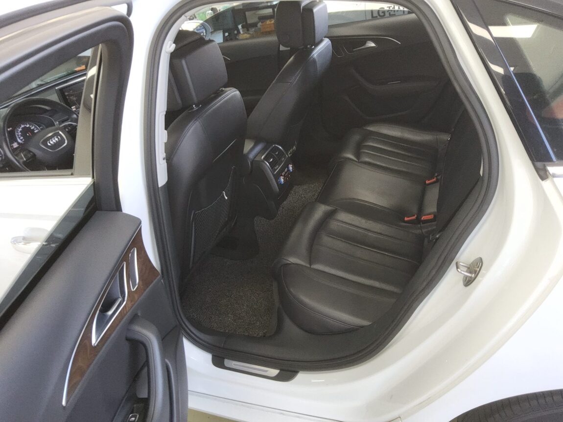 AUDI A6 (4TH GEN) 35 TDI PREMIUM 2016 - zdjęcie 12