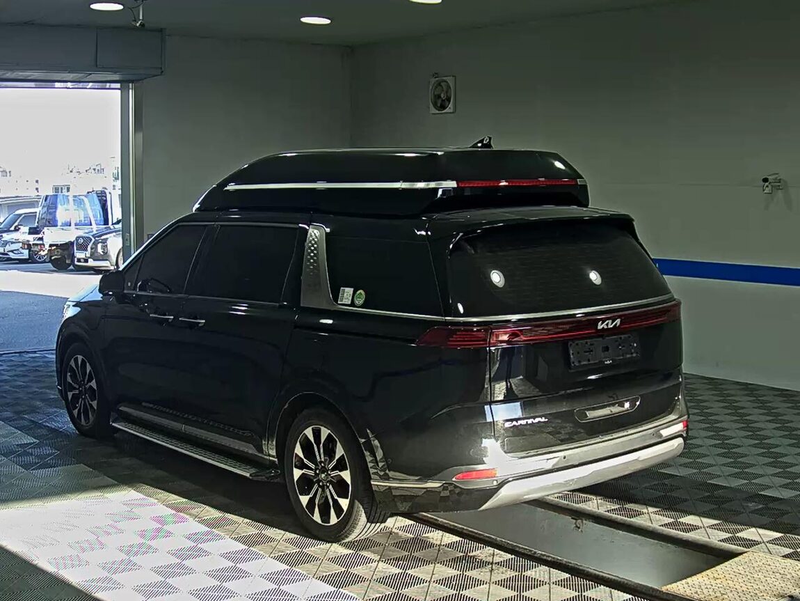 KIA NEW CARNIVAL (KA4) HI-LIMOUSINE 4-SEATER GASOLINE SIGNATURE 2022 - zdjęcie 6