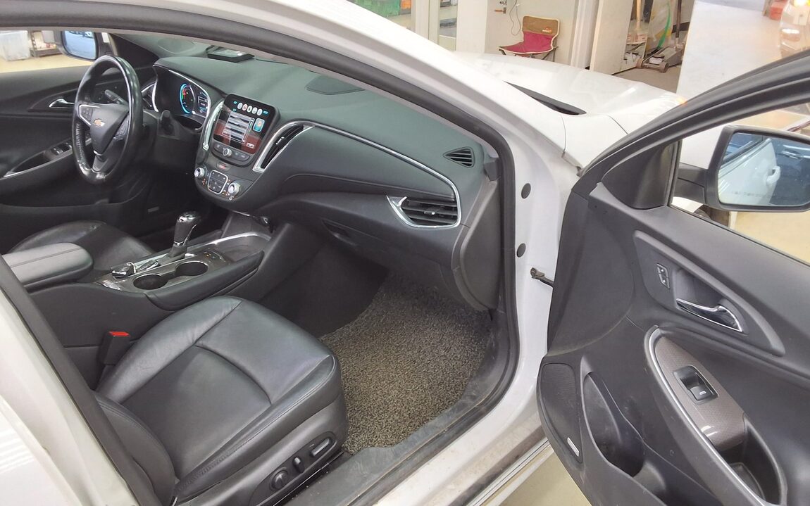 CHEVROLET (DAEWOO) ALL NEW MALIBU 1.8 HYBRID LT DELUXE 2018 - zdjęcie 14