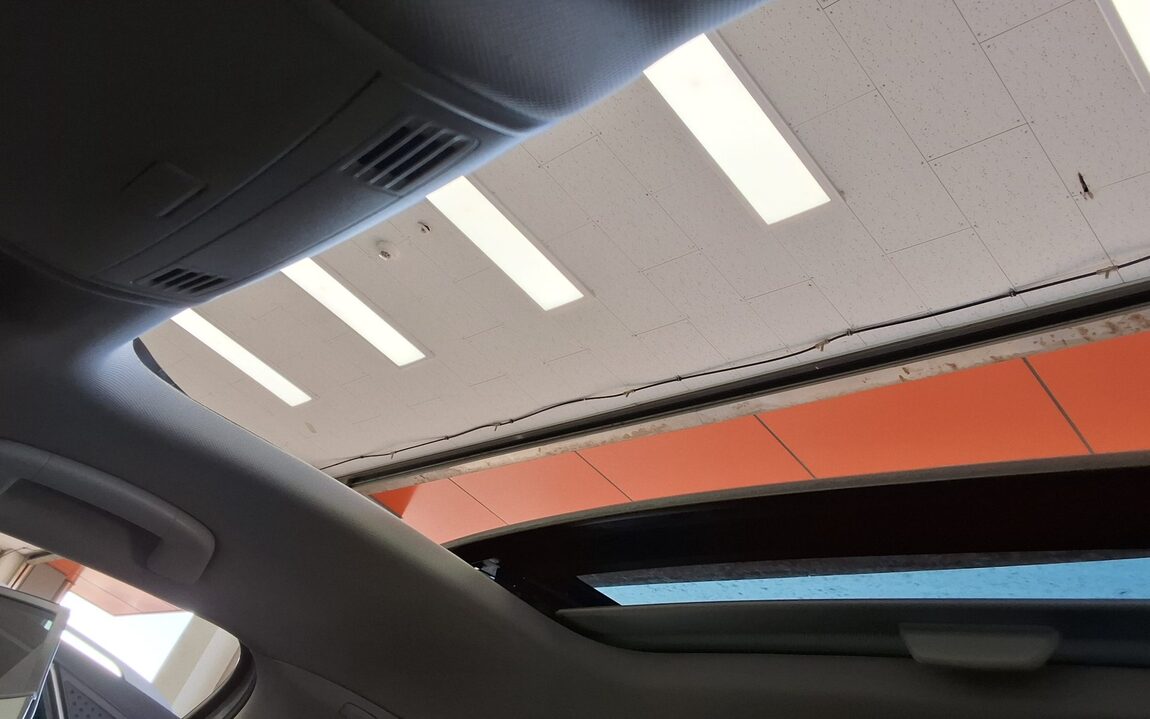 VOLKSWAGEN GOLF (7TH GEN) 2.0 TDI 2013 - zdjęcie 21