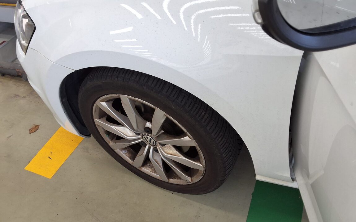 VOLKSWAGEN GOLF (7TH GEN) 2.0 TDI 2013 - zdjęcie 24