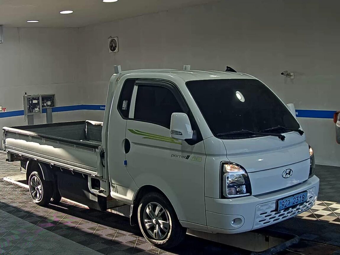 HYUNDAI PORTER II ELECTRIC CARGO PREMIUM SPECIAL 2022 - zdjęcie 3