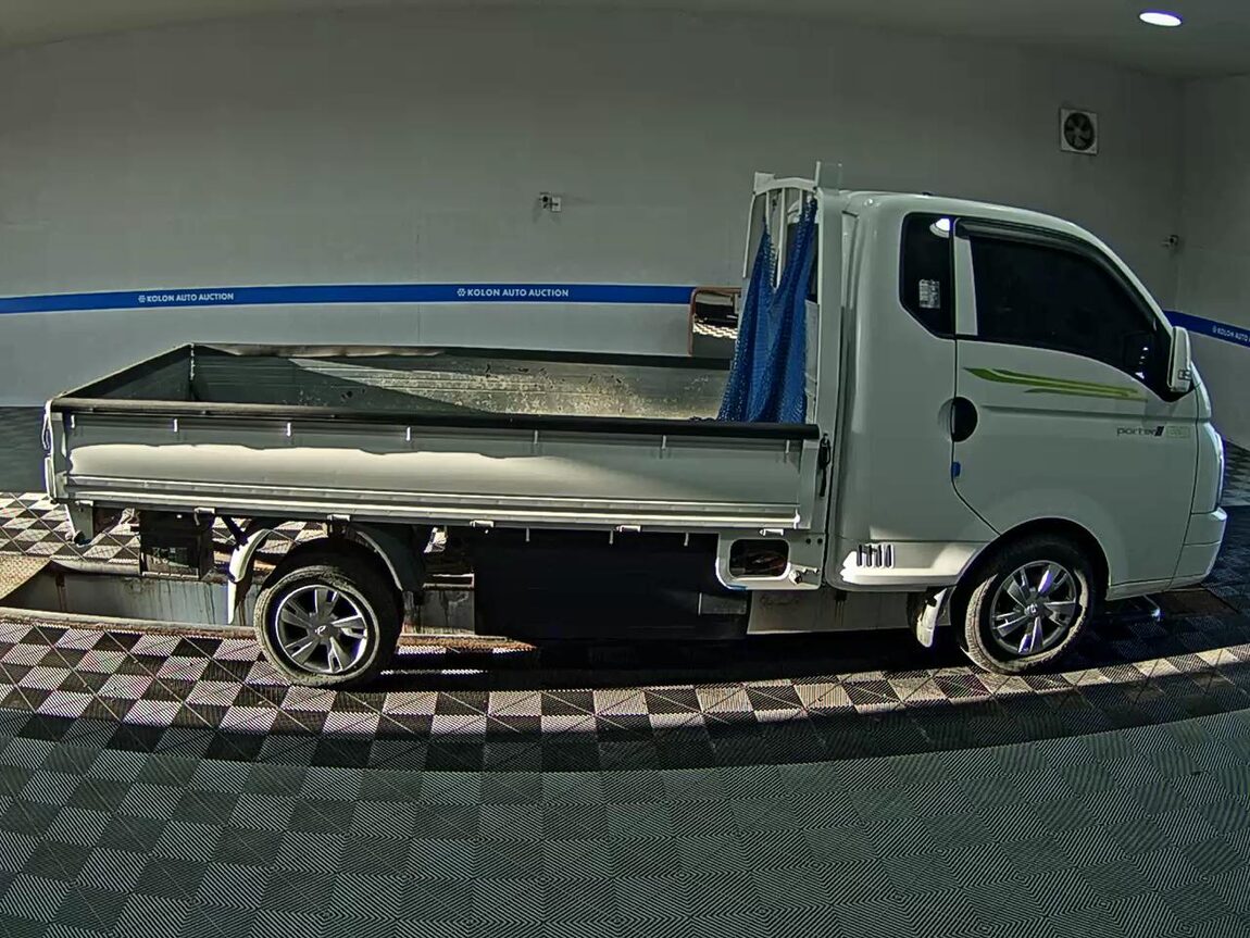 HYUNDAI PORTER II ELECTRIC CARGO PREMIUM SPECIAL 2022 - zdjęcie 4