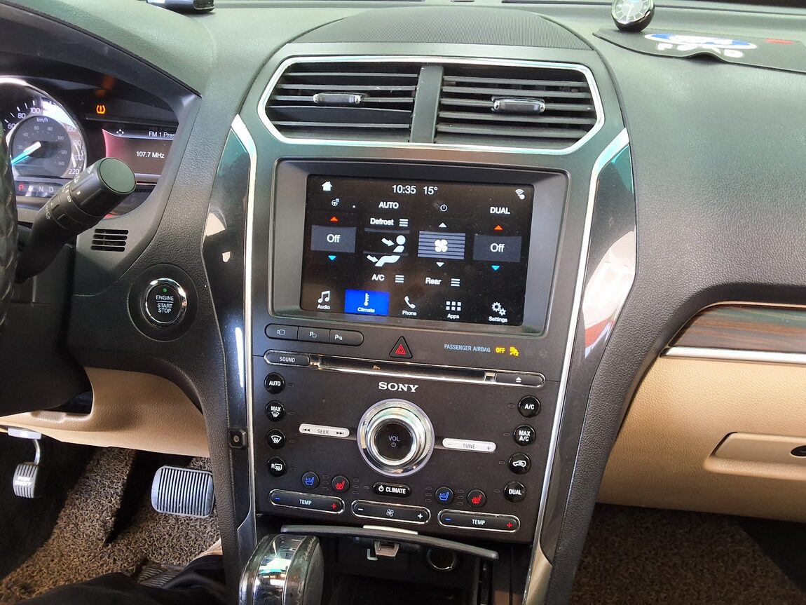 FORD EXPLORER (5TH GEN) 2.3 AWD LIMITED 2017 - zdjęcie 24