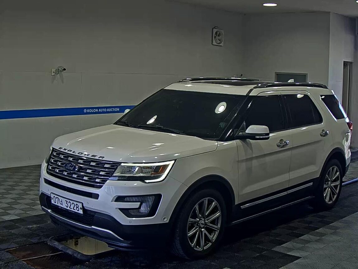 FORD EXPLORER (5TH GEN) 2.3 AWD LIMITED 2017 - zdjęcie 2