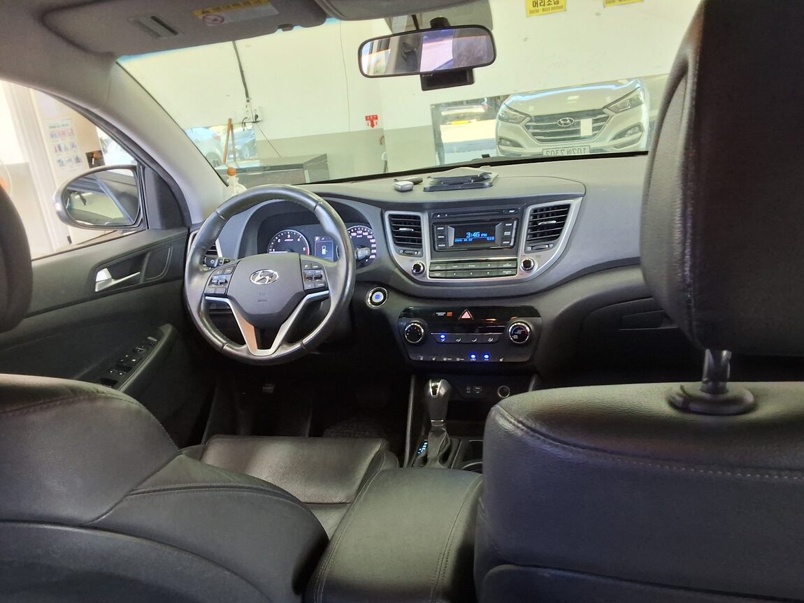 HYUNDAI ALL NEW TUCSON DIESEL R2.0 2WD STYLE SPECIAL 2017 - zdjęcie 11