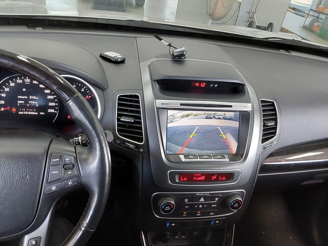 KIA NEW SORENTO R R2.0 4WD TLX SPECIAL 2014 - zdjęcie 17