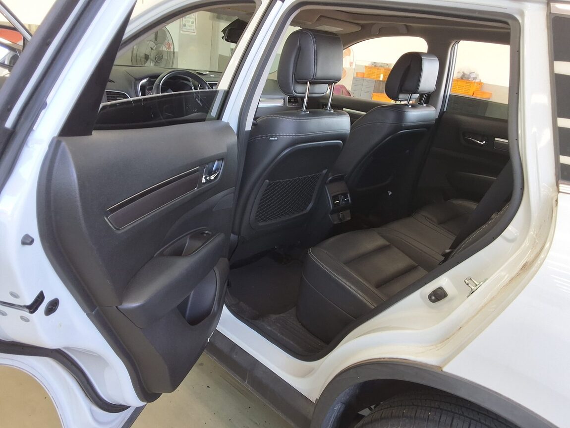 RENAULT (SAMSUNG) QM6 2.0 GDe 2WD RE 2018 - zdjęcie 12