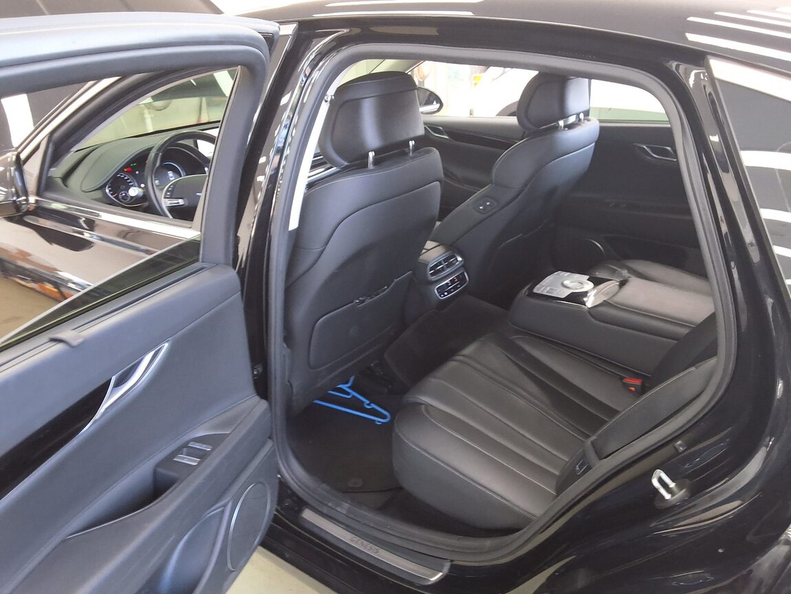 GENESIS THE ALL NEW G80 GASOLINE 3.5 2WD BASE MODEL 2022 - zdjęcie 12