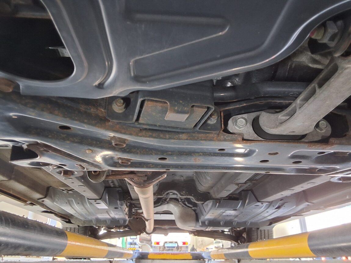 HYUNDAI NEW TUCSON ix DIESEL R2.0 2WD SMART SPECIAL 2015 - zdjęcie 21
