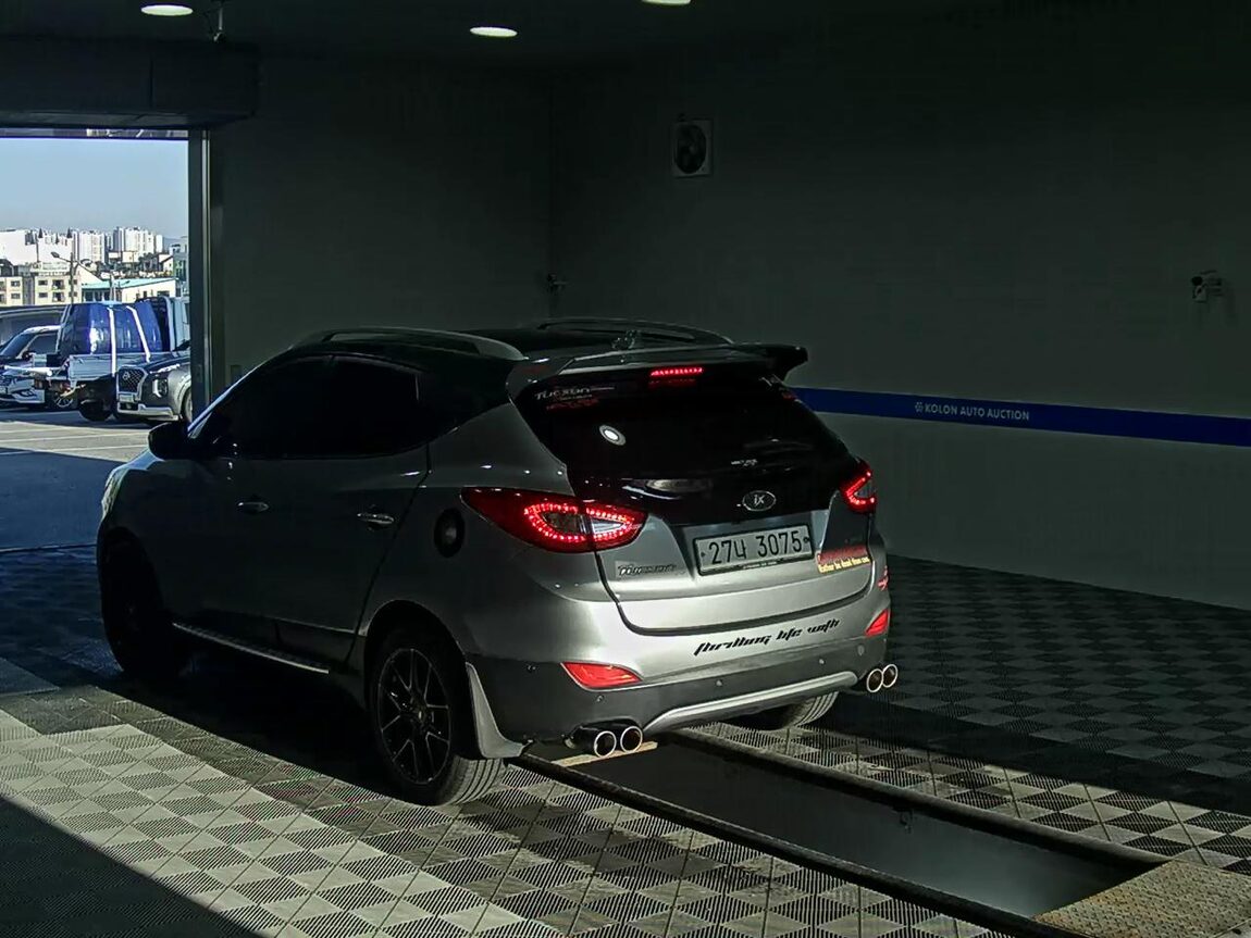 HYUNDAI NEW TUCSON ix DIESEL R2.0 2WD SMART SPECIAL 2015 - zdjęcie 6
