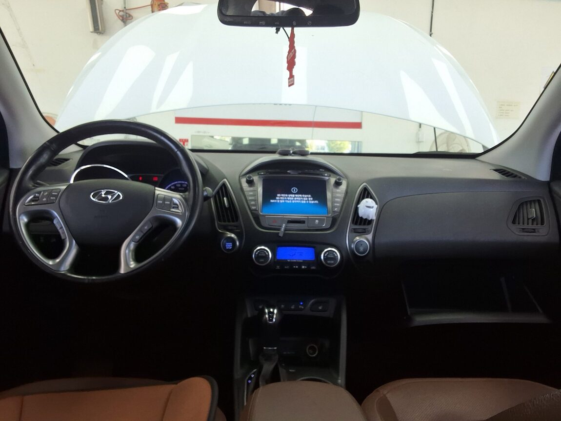 HYUNDAI NEW TUCSON ix DIESEL R2.0 4WD PREMIUM 2014 - zdjęcie 11