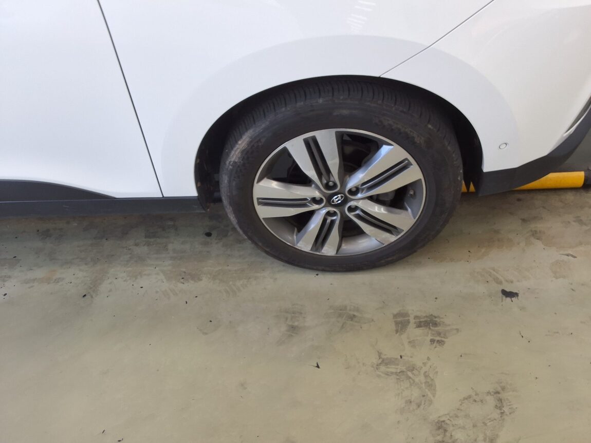 HYUNDAI NEW TUCSON ix DIESEL R2.0 4WD PREMIUM 2014 - zdjęcie 24