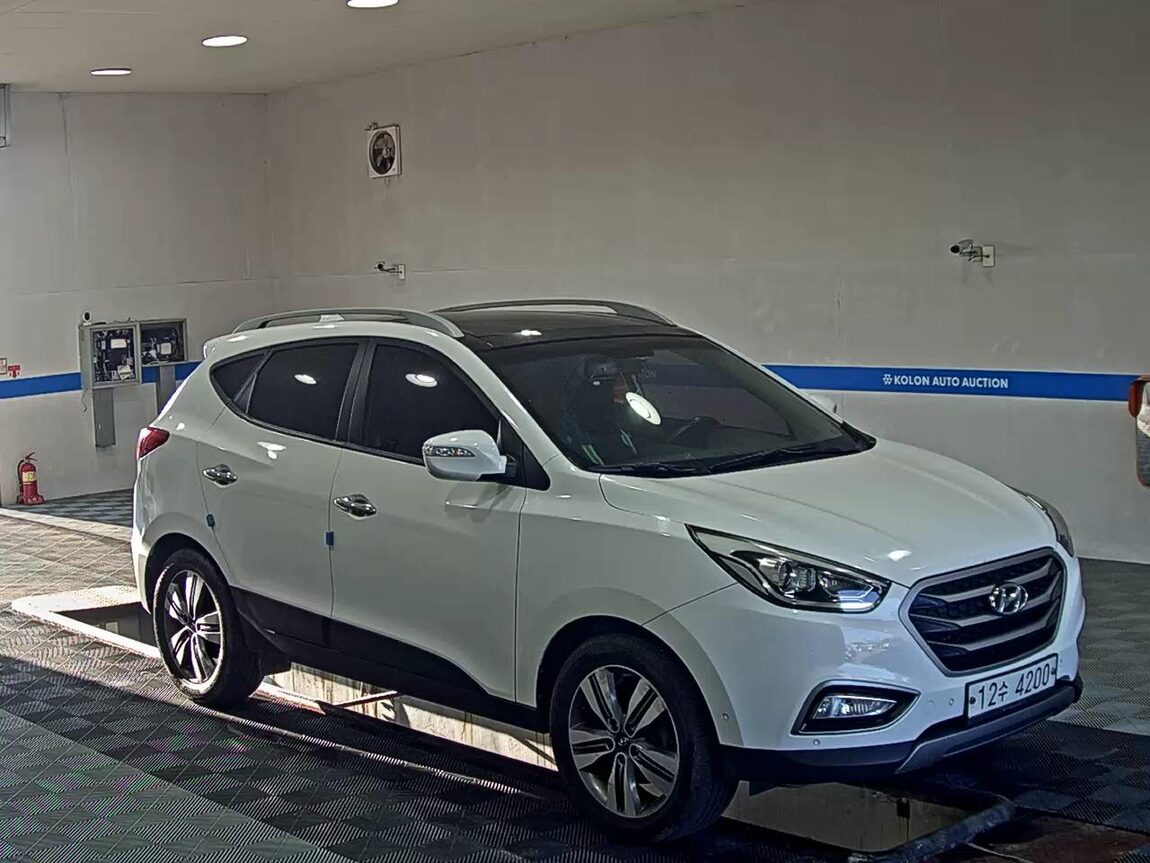 HYUNDAI NEW TUCSON ix DIESEL R2.0 4WD PREMIUM 2014 - zdjęcie 3