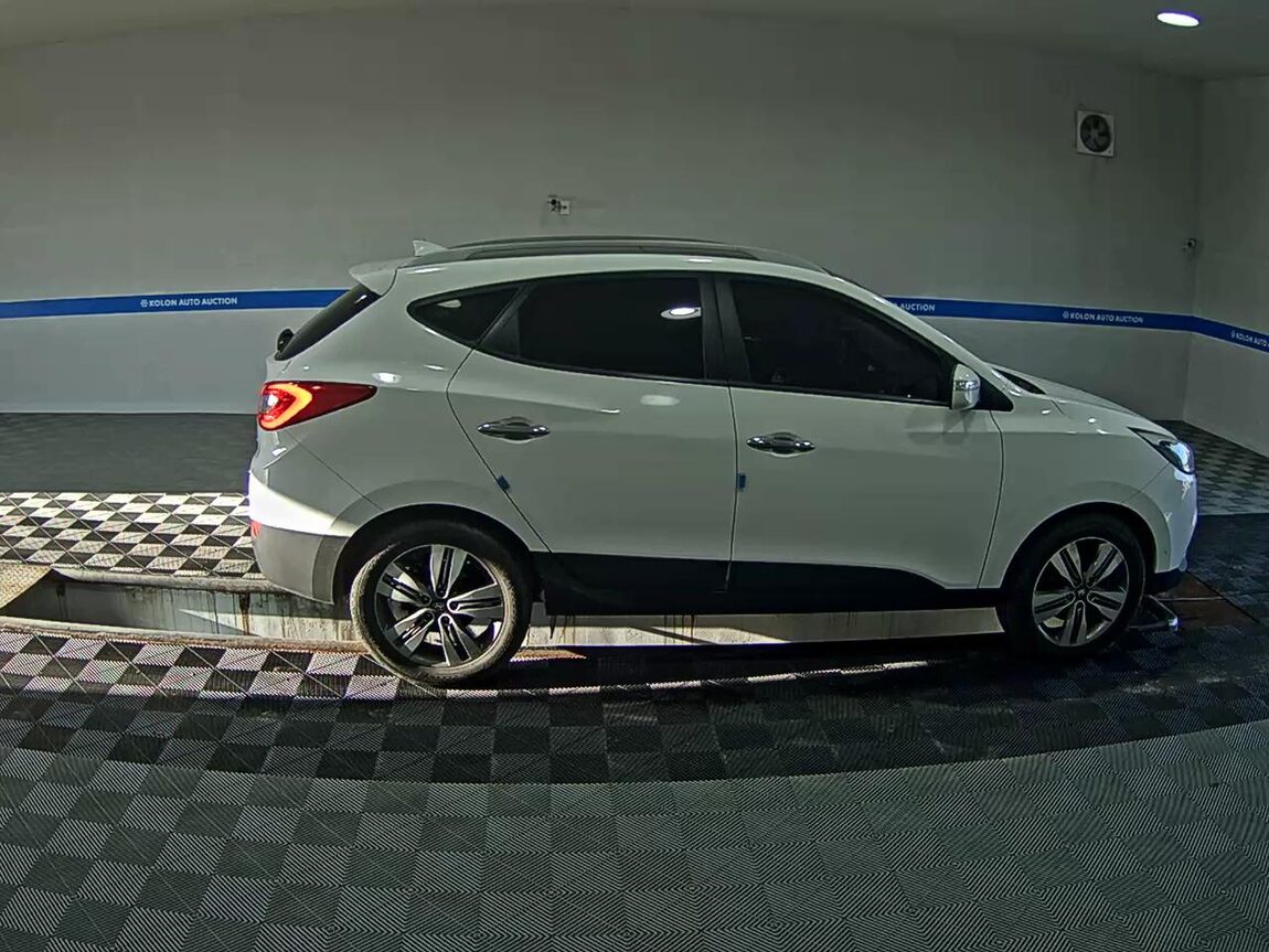 HYUNDAI NEW TUCSON ix DIESEL R2.0 4WD PREMIUM 2014 - zdjęcie 4