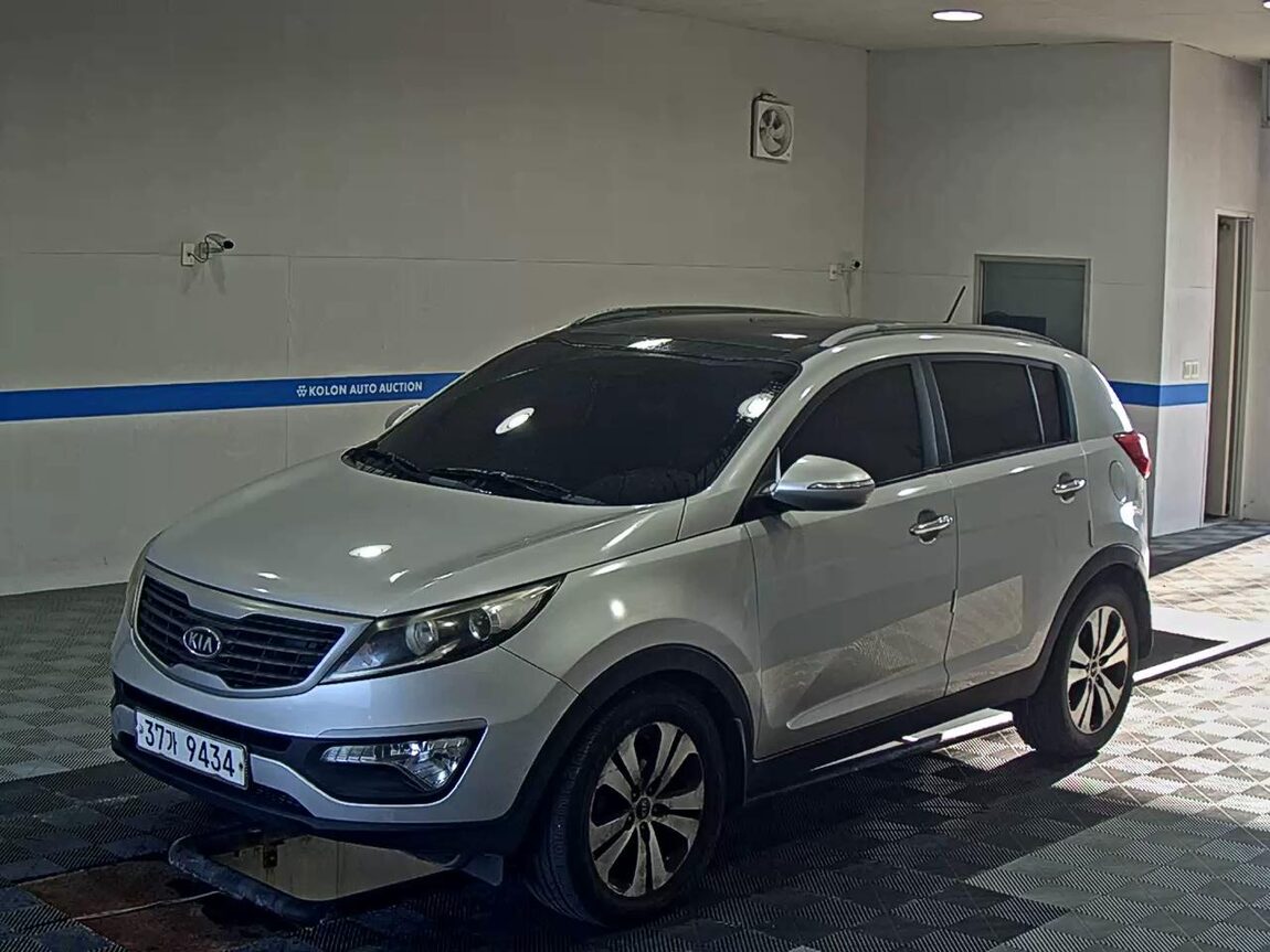 KIA SPORTAGE R DIESEL R2.0 2WD TLX LUXURY MODEL 2011 - zdjęcie 2