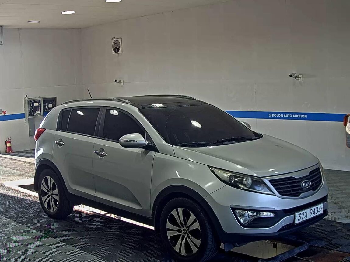 KIA SPORTAGE R DIESEL R2.0 2WD TLX LUXURY MODEL 2011 - zdjęcie 3