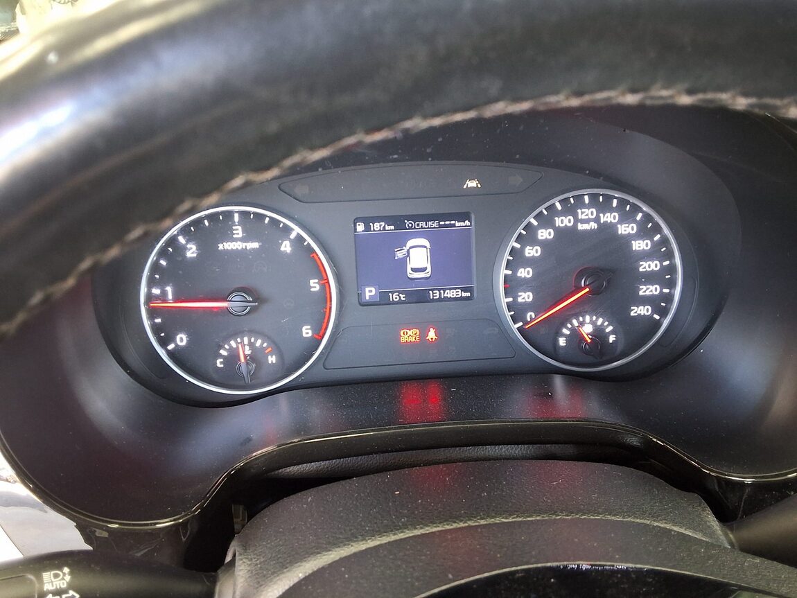 KIA SELTOS 1.6 DIESEL 2WD NOBLESSE 2020 - zdjęcie 9