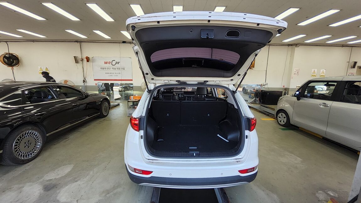 KIA NEW SPORTAGE R2.0 2WD PRESTIGE 2016 - zdjęcie 15