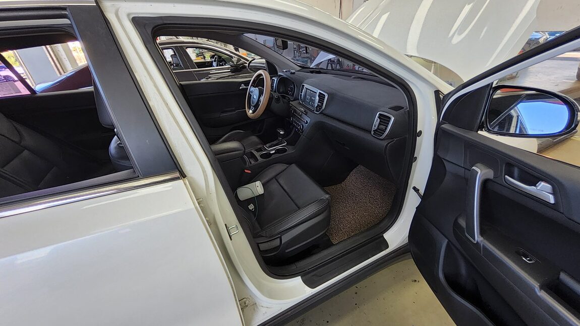 KIA NEW SPORTAGE R2.0 2WD PRESTIGE 2016 - zdjęcie 14