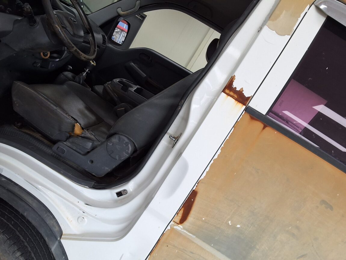 KIA BONGO III CARGO 4WD DOUBLE CAB LONG WHEELBASE 2016 - zdjęcie 17