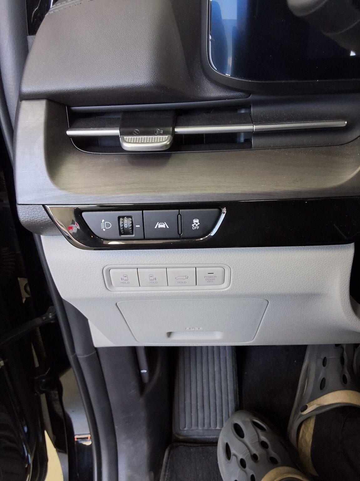 KIA NEW CARNIVAL (KA4) 9-SEATER DIESEL SIGNATURE 2023 - zdjęcie 20