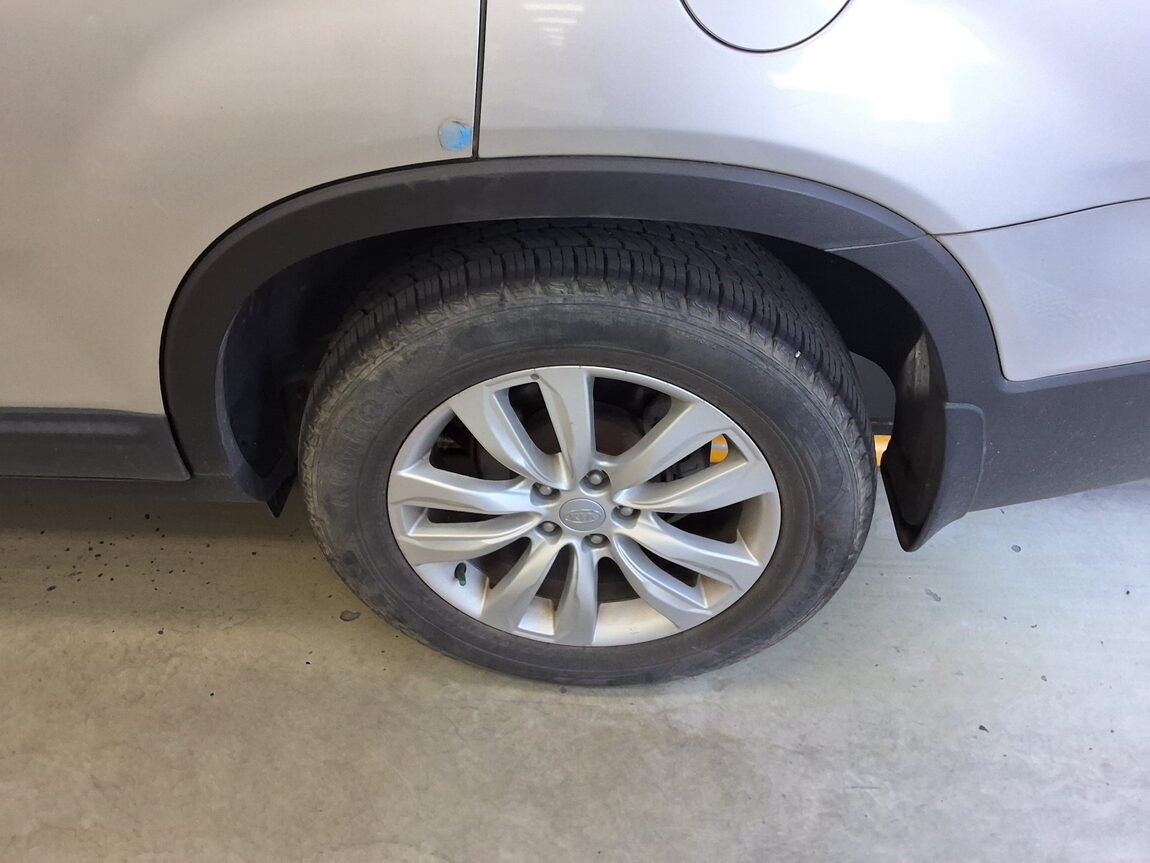KIA SORENTO R DIESEL 2.2 4WD TLX LUXURY MODEL 2011 - zdjęcie 20