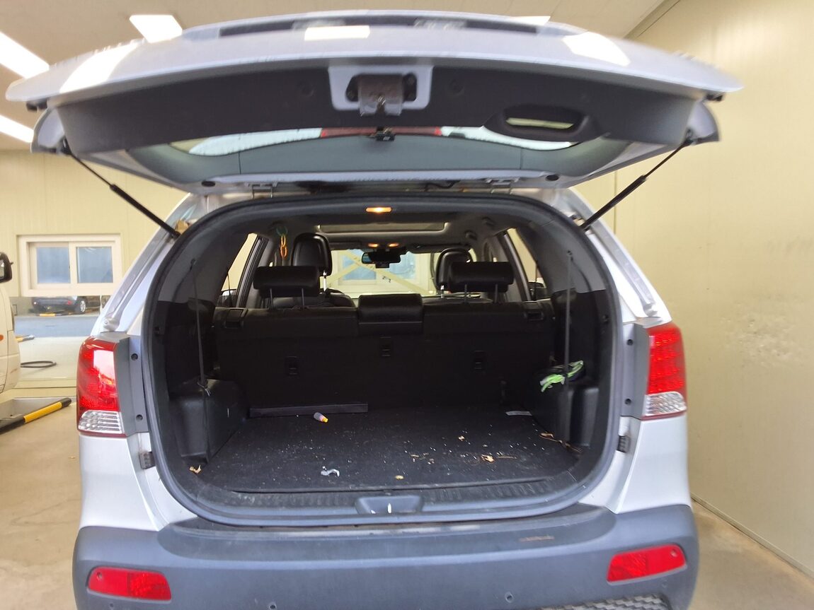 KIA SORENTO R DIESEL 2.2 4WD TLX LUXURY MODEL 2011 - zdjęcie 16