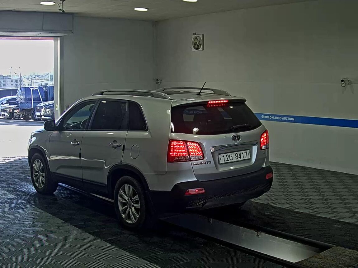 KIA SORENTO R DIESEL 2.2 4WD TLX LUXURY MODEL 2011 - zdjęcie 6