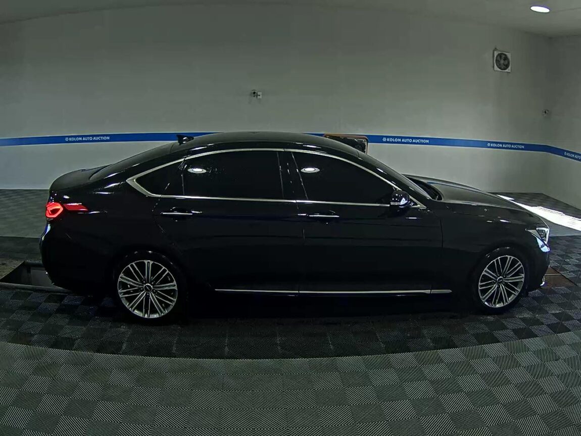 GENESIS G80 3.3 GDi AWD LUXURY 2018 - zdjęcie 4