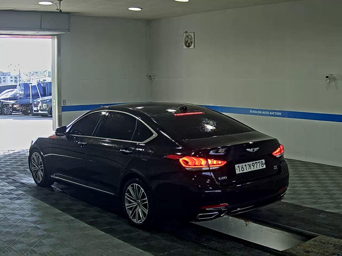 GENESIS G80 3.3 GDi AWD LUXURY 2018 - zdjęcie 6