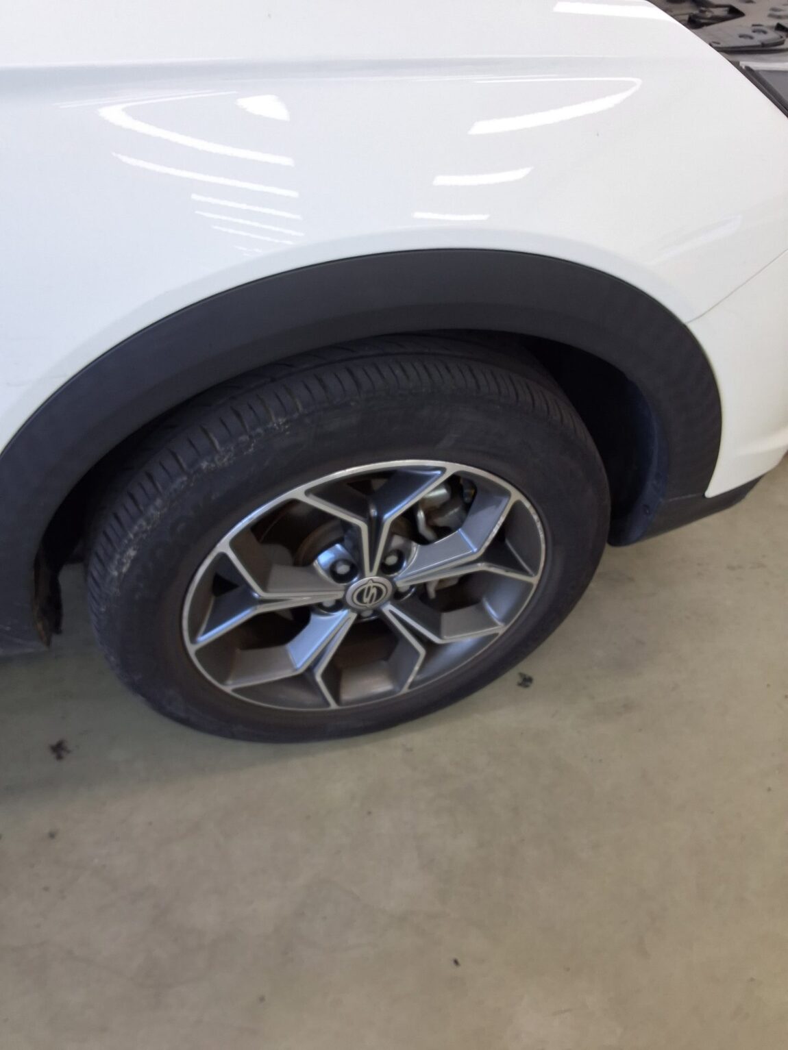 KG MOBILITY (SSANGYONG) ALL NEW KORANDO 1.5 GASOLINE 2WD C5 2021 - zdjęcie 24