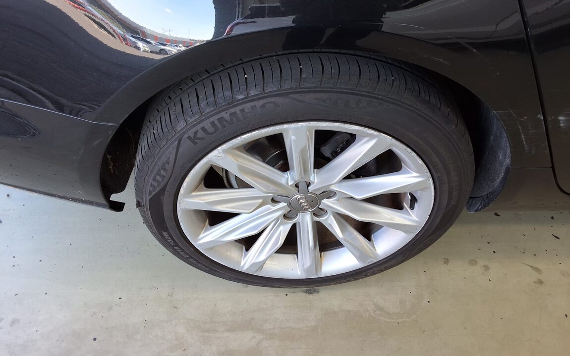 AUDI A6 (4TH GEN) 2.0 TDI DYNAMIC 2014 - zdjęcie 26