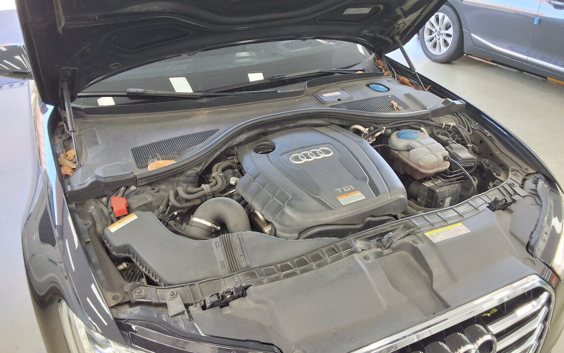 AUDI A6 (4TH GEN) 2.0 TDI DYNAMIC 2014 - zdjęcie 21