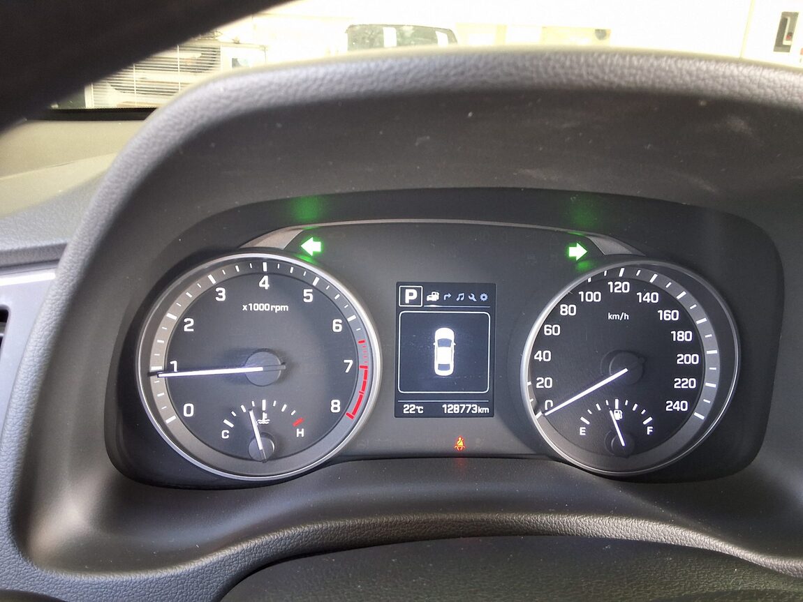 HYUNDAI AVANTE AD 1.6 GDi VALUE PLUS 2018 - zdjęcie 9