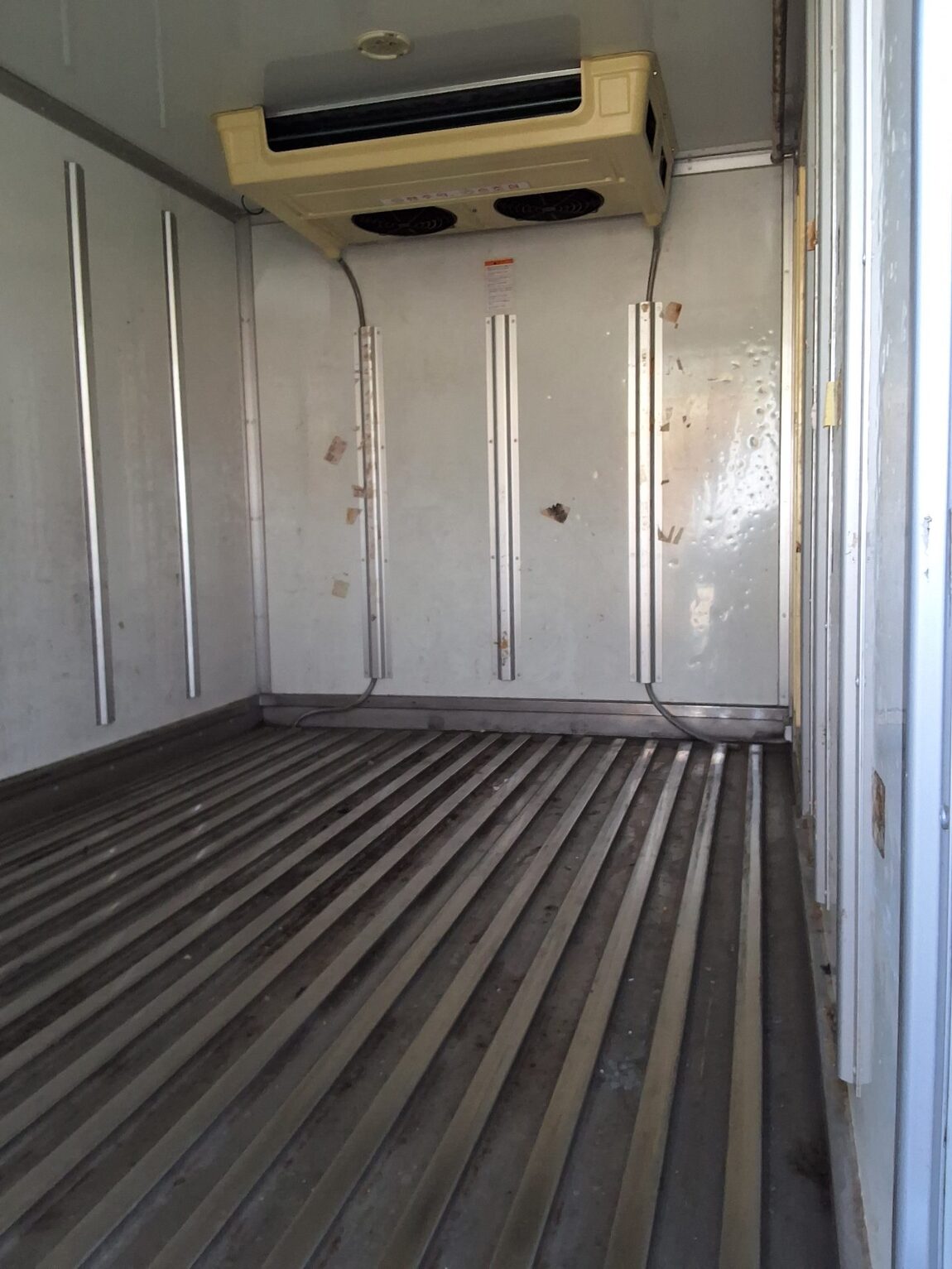 HYUNDAI PORTER II HIGH-ROOF FREEZER BOX TRUCK SUPER CAB TWIN COMPRESSOR 2014 - zdjęcie 13