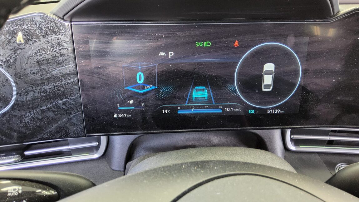 HYUNDAI AVANTE (CN7) 1.6 GASOLINE MODERN 2023 - zdjęcie 9