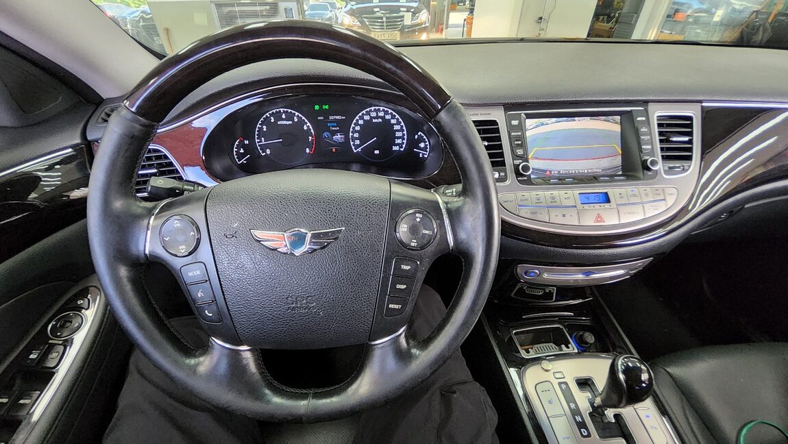 HYUNDAI GENESIS BH 330 GRAND PRIME PACK 2012 - zdjęcie 19