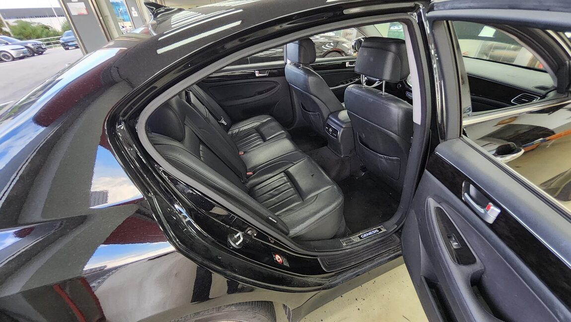 HYUNDAI GENESIS BH 330 GRAND PRIME PACK 2012 - zdjęcie 13