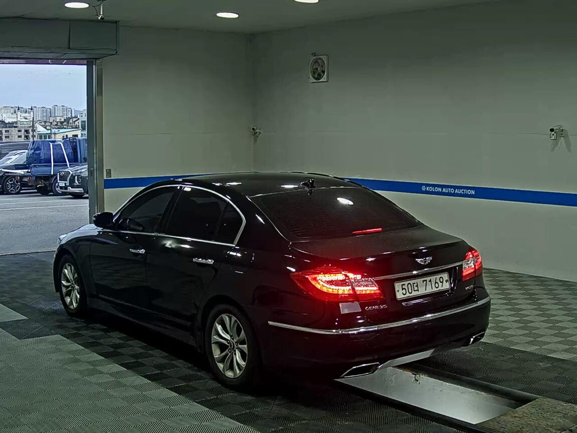 HYUNDAI GENESIS BH 330 GRAND PRIME PACK 2012 - zdjęcie 6