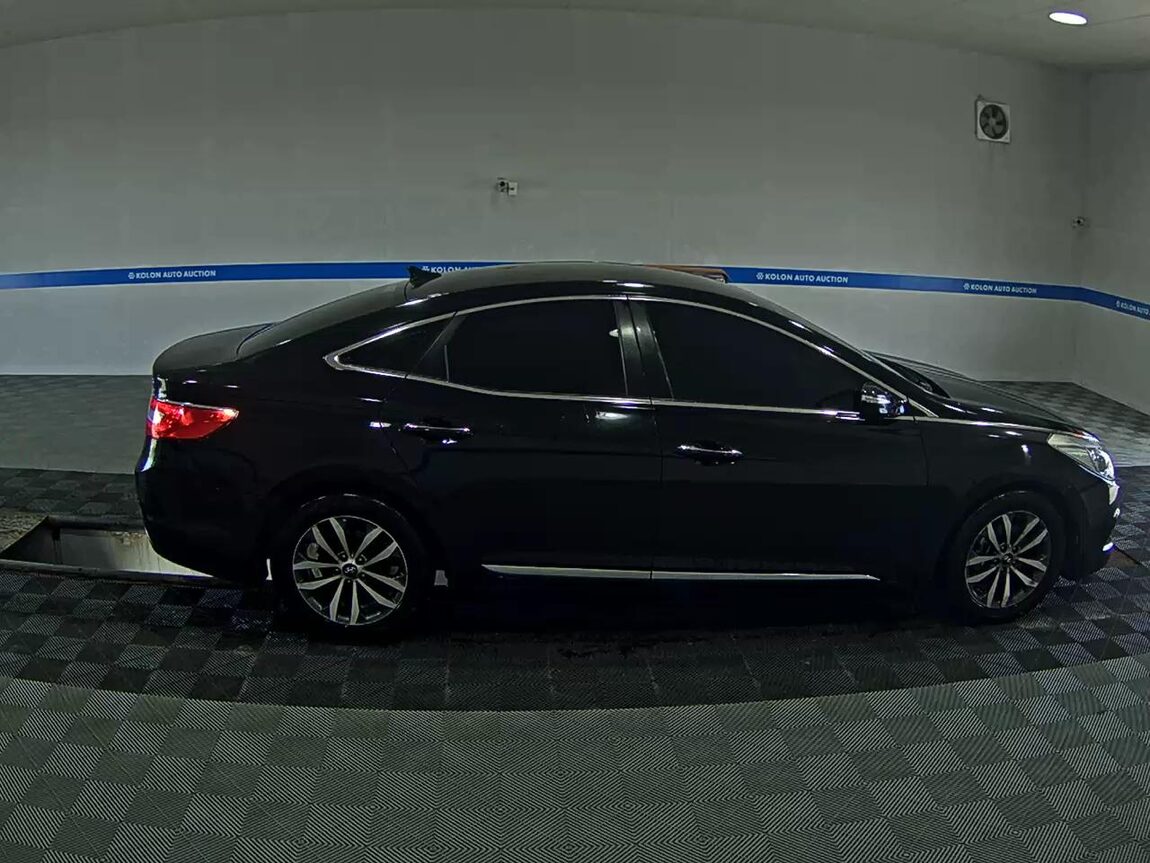 HYUNDAI GRANDEUR HG HG 240 LUXURY 2012 - zdjęcie 4