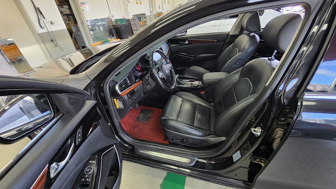 KIA ALL NEW K7 3.0 LPI RENTAL CAR PRESTIGE 2017 - zdjęcie 10
