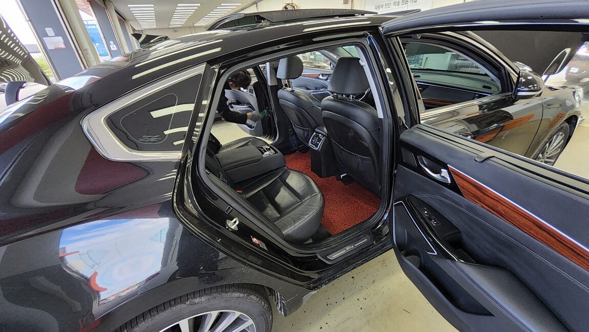 KIA ALL NEW K7 3.0 LPI RENTAL CAR PRESTIGE 2017 - zdjęcie 13