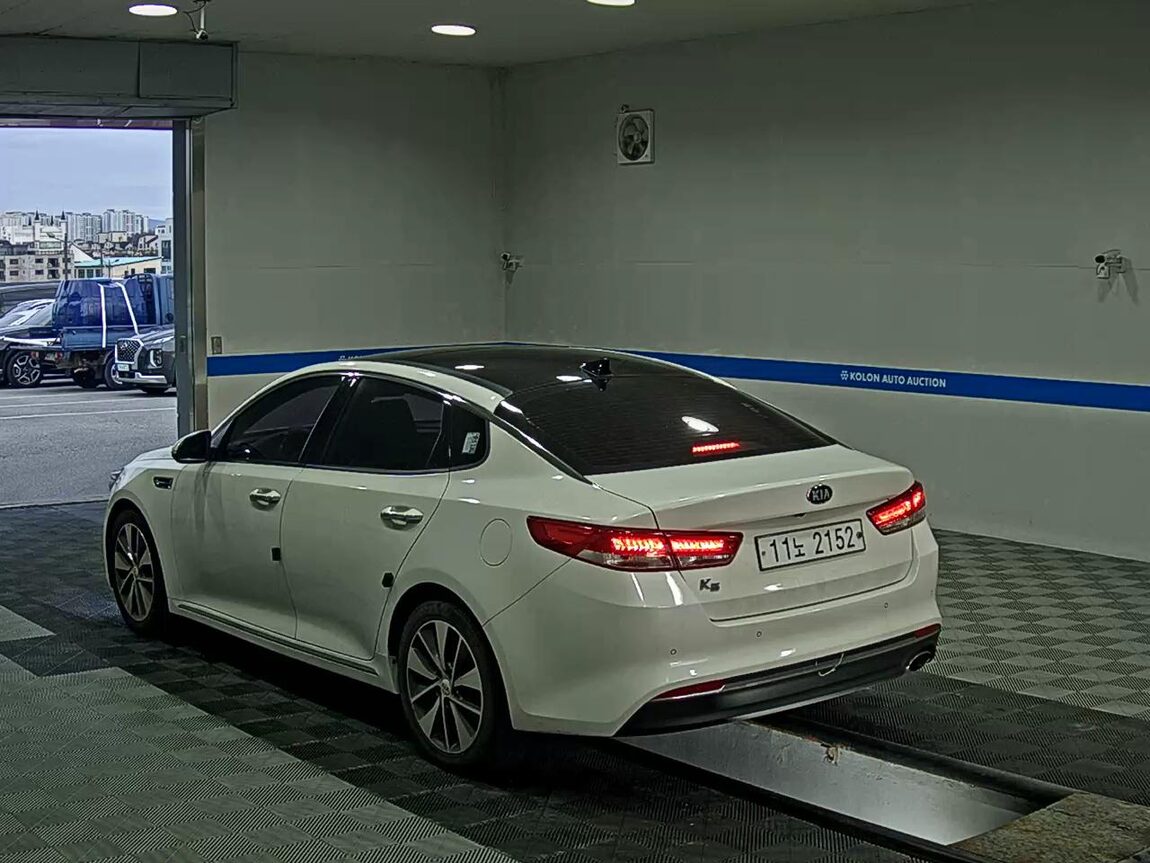 KIA NEW K5 2.0 GASOLINE PRESTIGE MX 2016 - zdjęcie 6