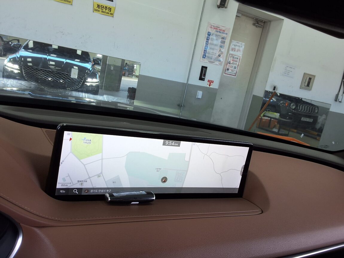 GENESIS THE ALL NEW G80 GASOLINE 2.5 2WD BASE MODEL 2021 - zdjęcie 17