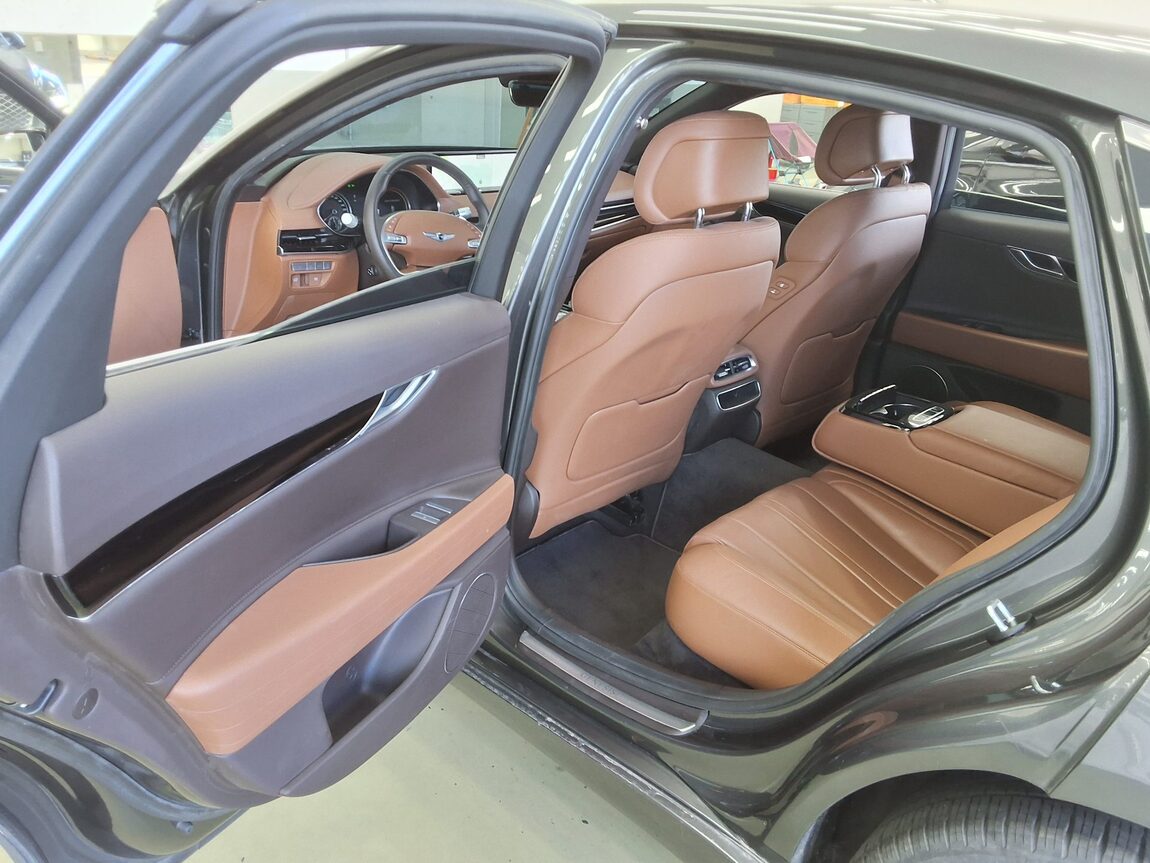 GENESIS THE ALL NEW G80 GASOLINE 2.5 2WD BASE MODEL 2021 - zdjęcie 12