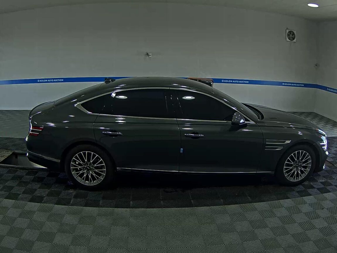 GENESIS THE ALL NEW G80 GASOLINE 2.5 2WD BASE MODEL 2021 - zdjęcie 4